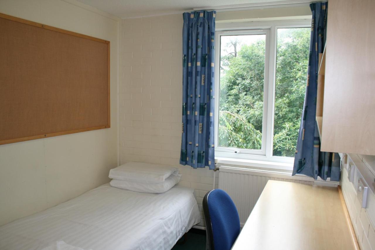 Aberystwyth University Bunkhouse ภายนอก รูปภาพ