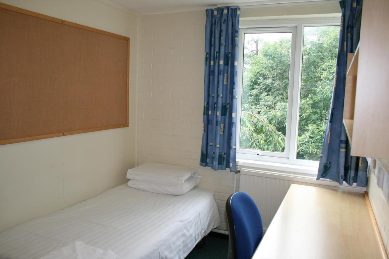 Aberystwyth University Bunkhouse ภายนอก รูปภาพ
